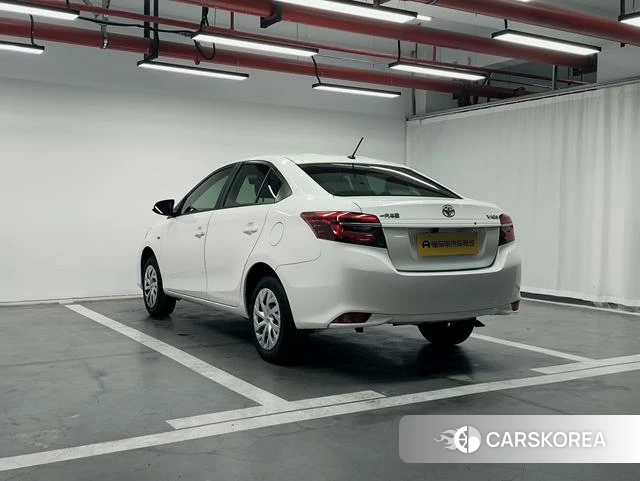 Toyota Vios id 4221211 из Китая 10