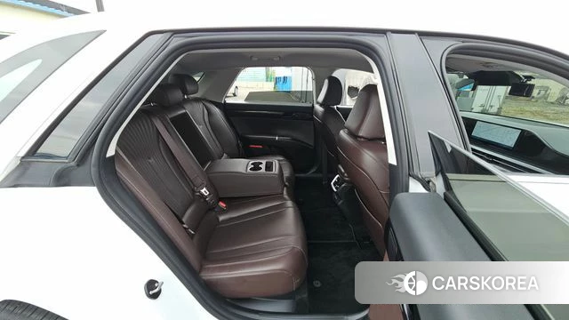 Hyundai Grandeur (GN7) id 3934279 из Кореи 10