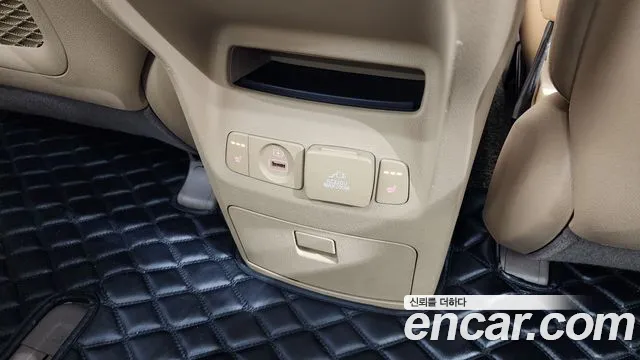 Kia The New Carnival id 2717326 из Кореи 10