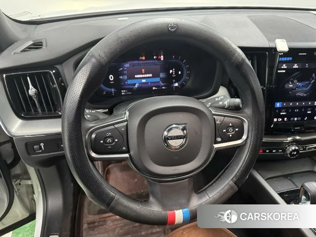 Volvo XC60 id 4208507 из Китая 10