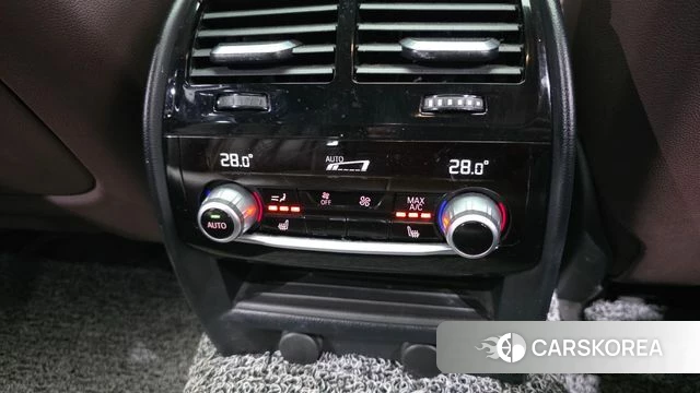 BMW 5 Series (G30) id 3905424 из Кореи 10