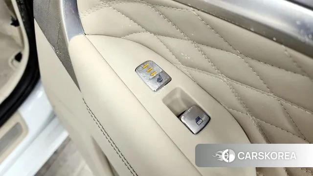 Genesis G70 id 3651966 из Кореи 10