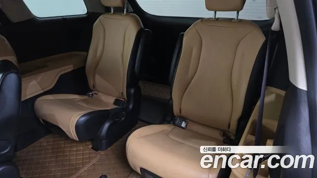 Kia Carnival 4th generation id 2811335 из Кореи 10