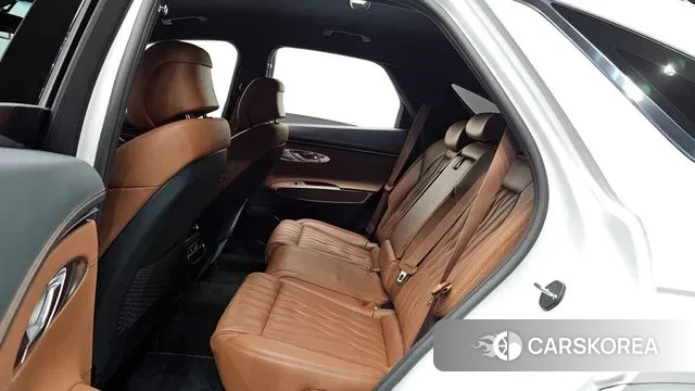 Genesis GV70 id 3556624 из Кореи 10