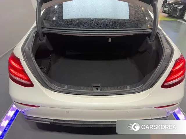 Mercedes-Benz E-Class W213 id 3677725 из Кореи 10