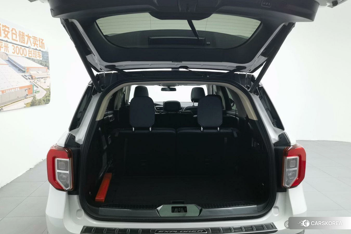 Ford Explorer id 4513981 из Китая 10