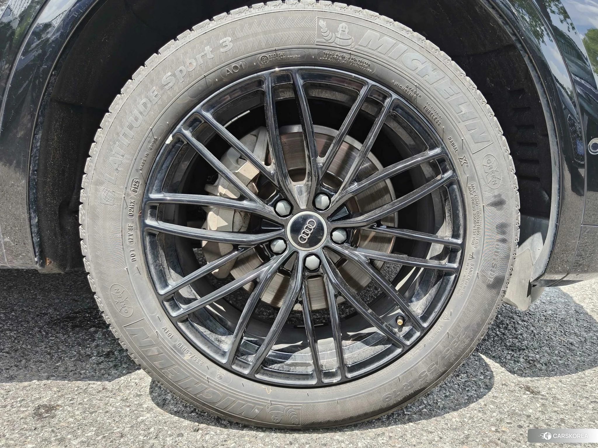 Audi Q5L id 4467577 из Китая 10