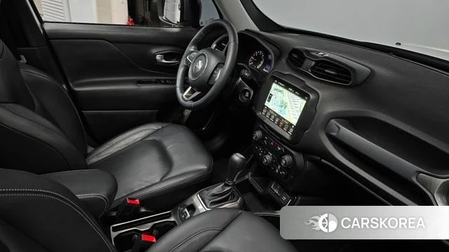 Jeep Renegade id 4647241 из Кореи 10