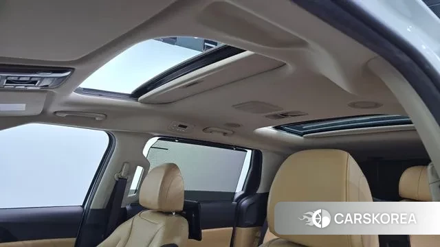 Kia Carnival 4th generation id 3356124 из Кореи 10