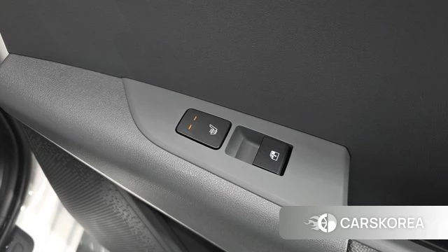 Kia Di Ol Nu Niro id 4734714 из Кореи 10
