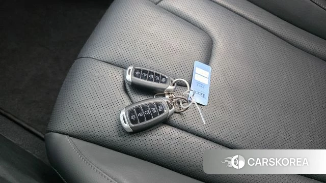 Hyundai Avante (CN7) id 4356135 из Кореи 10