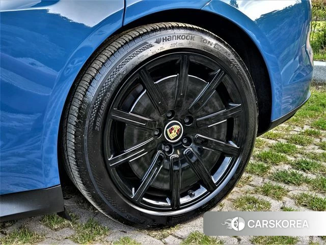 Porsche Taycan id 4293721 из Кореи 10