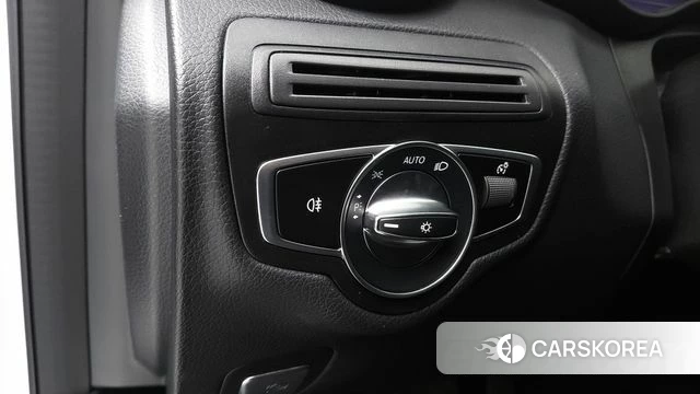 Mercedes-Benz C-Class W205 id 4345130 из Кореи 10