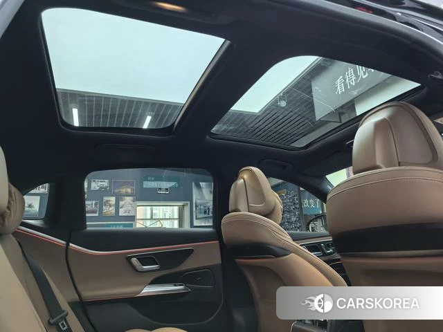 Mercedes-Benz E-class id 4348724 из Китая 10