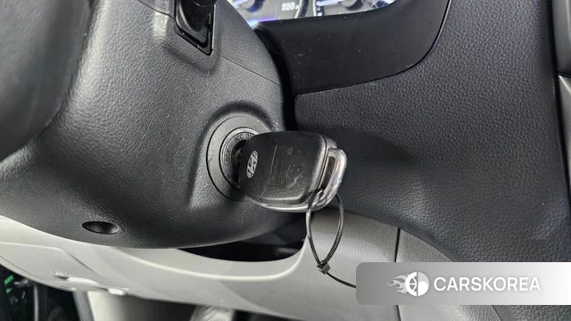 Hyundai The New Grand Starex id 4430311 из Кореи 10