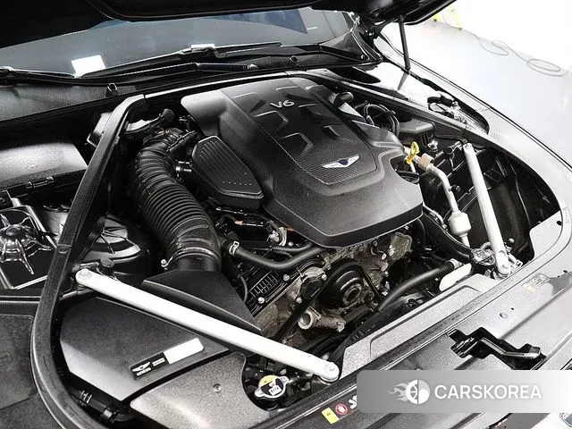 Genesis G90 id 2985502 из Кореи 10