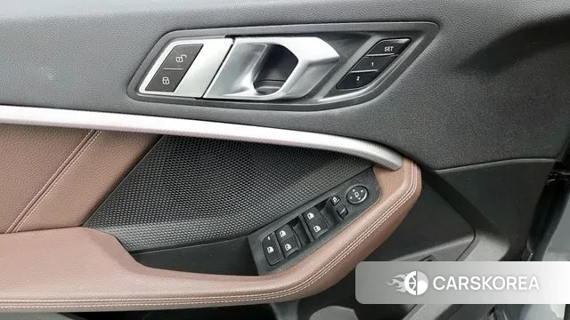 BMW 1 Series (F40) id 3378112 из Кореи 10