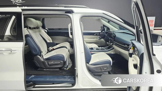 Kia The New Carnival 4th Generation id 4387718 из Кореи 10