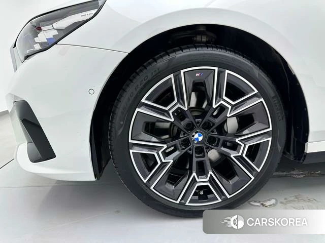 BMW 5 series id 3890118 из Китая 10