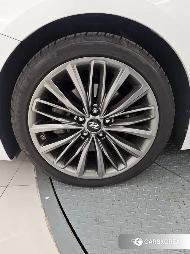Hyundai Grandeur IG id 3422980 из Кореи 10