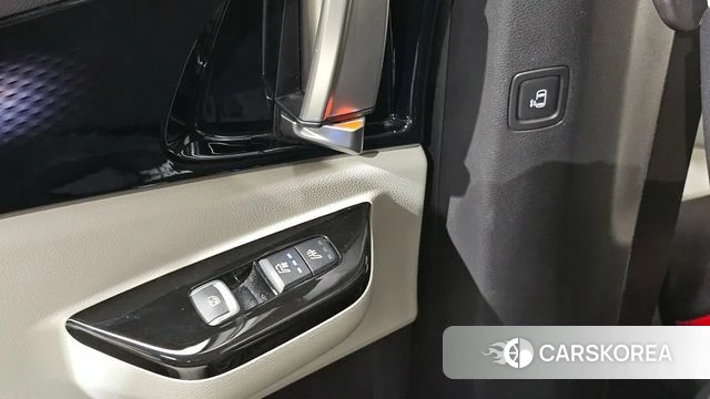 Kia Carnival 4th generation id 4248804 из Кореи 10