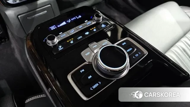 Genesis G90 id 3259032 из Кореи 10