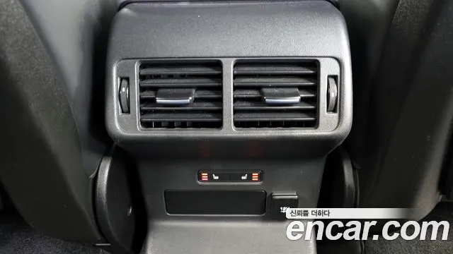 Land Rover Range Rover Velar id 2718203 из Кореи 10