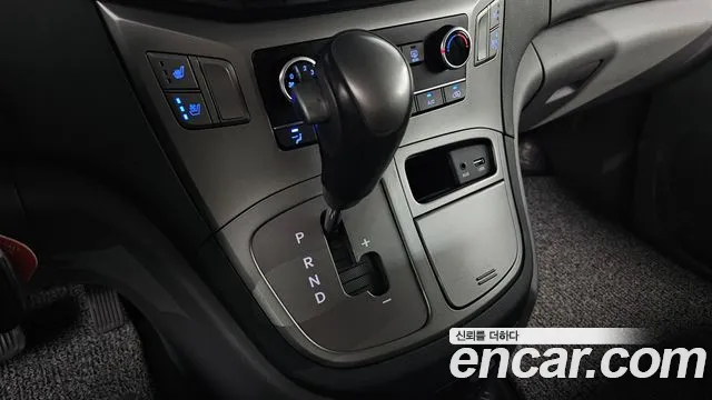 Hyundai The New Grand Starex id 2732521 из Кореи 10