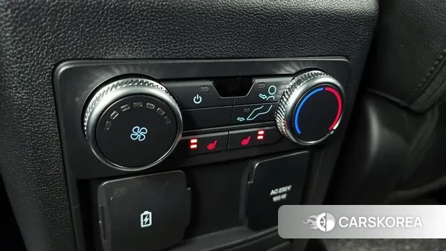 Ford Explorer 6th Generation id 3610793 из Кореи 10