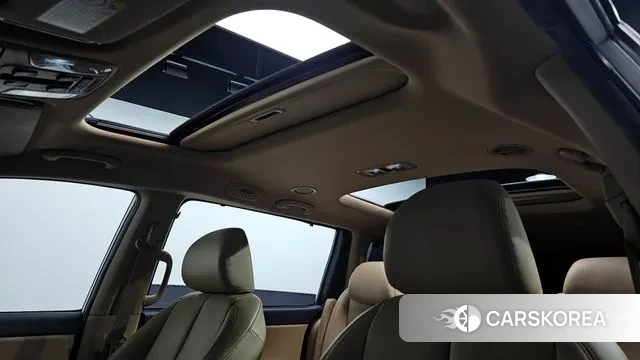 Kia The New Carnival id 3514738 из Кореи 10