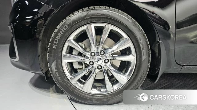 Kia The New Carnival id 3911975 из Кореи 10