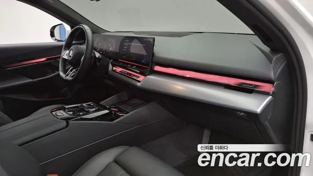 BMW 5 Series (G60) id 2920001 из Кореи 10