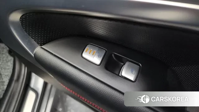 Genesis G70 id 3330855 из Кореи 10