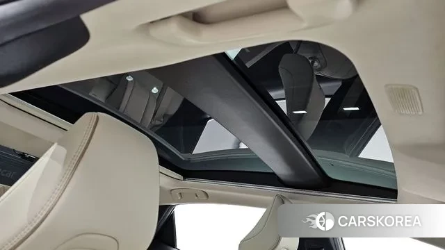 Toyota Crown Crossover id 3726123 из Кореи 10