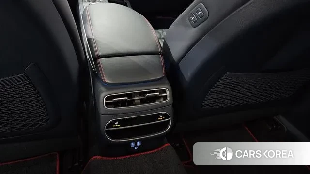 Genesis GV70 id 3560248 из Кореи 10