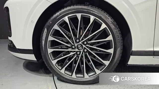 Hyundai Grandeur Hybrid (GN7) id 3610552 из Кореи 10