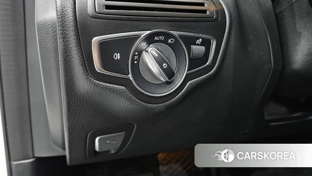 Mercedes-Benz C-Class W205 id 4906969 из Кореи 10