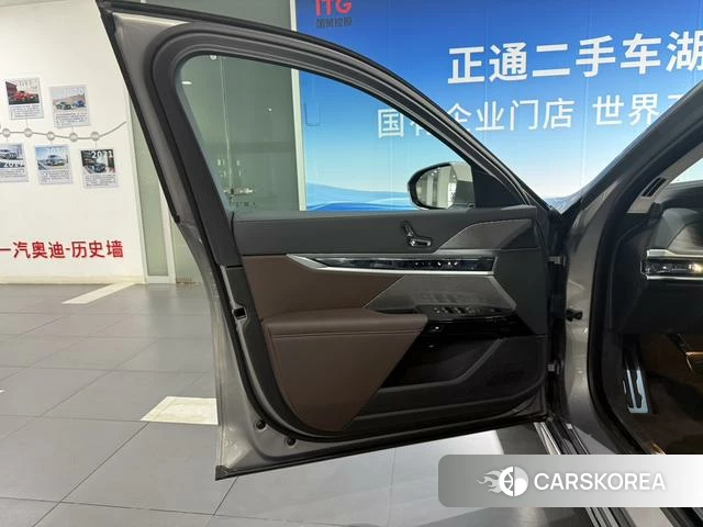 BMW 7 series id 4256606 из Китая 10