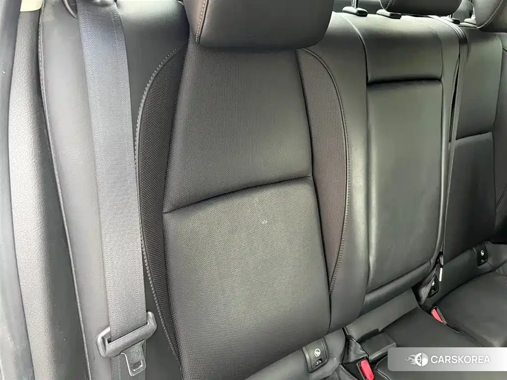 Mazda 3 id 4570502 из Китая 10