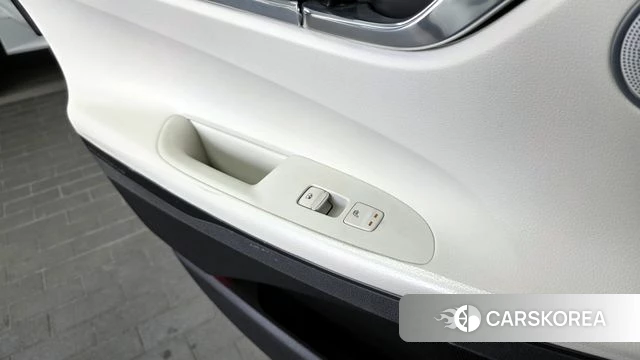 Hyundai The New Grandeur IG id 3884506 из Кореи 10