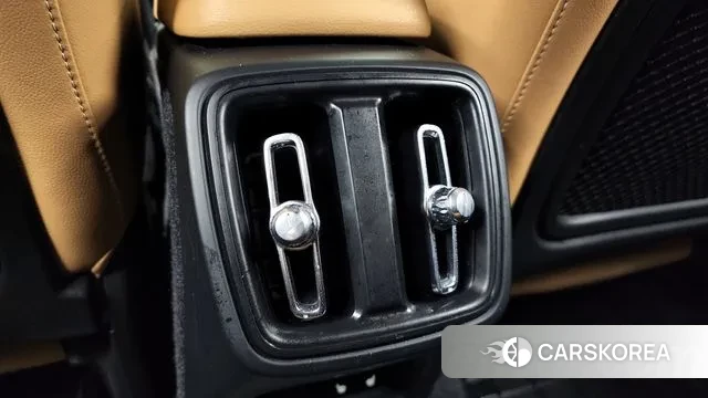 Volvo XC40 id 3552049 из Кореи 10