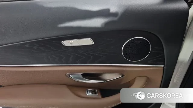 Mercedes-Benz E-Class W213 id 3509412 из Кореи 10