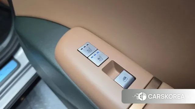 Hyundai Grandeur (GN7) id 3726371 из Кореи 10