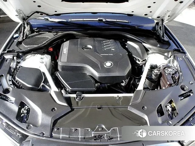 BMW 5 Series (G30) id 3518759 из Кореи 10