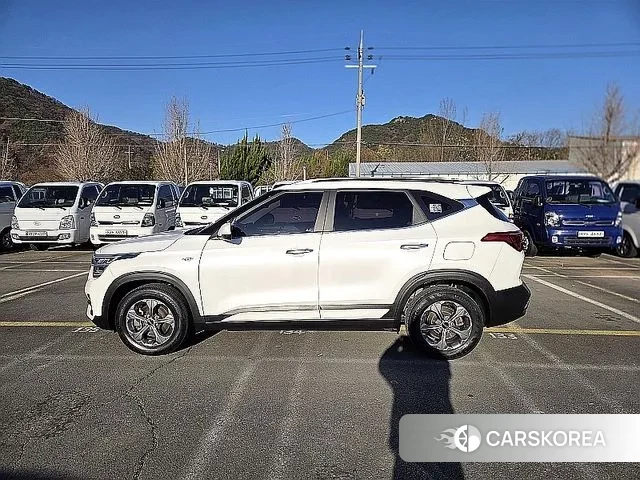 Kia Seltos id 3438317 из Кореи 10