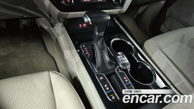 Kia The New Carnival id 2662789 из Кореи 10