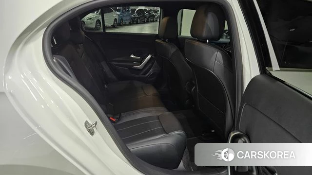 Mercedes-Benz A-Class W177 id 4607666 из Кореи 10