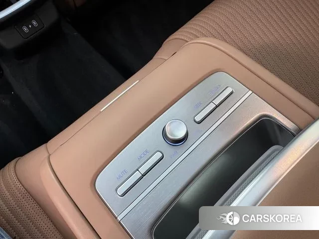 Hyundai Grandeur Hybrid (GN7) id 3539251 из Кореи 10