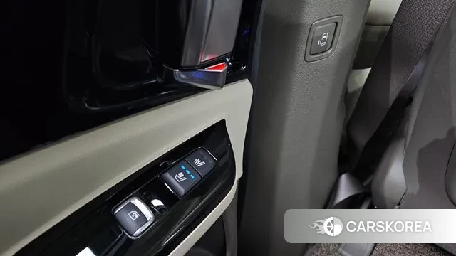 Kia Carnival 4th generation id 3395576 из Кореи 10