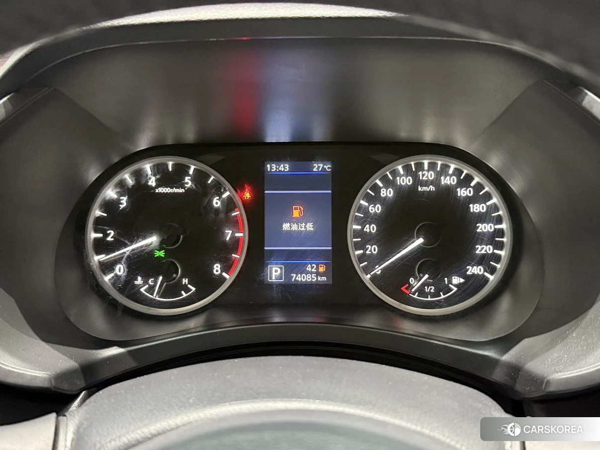 Nissan Xuan Yi id 4420444 из Китая 10